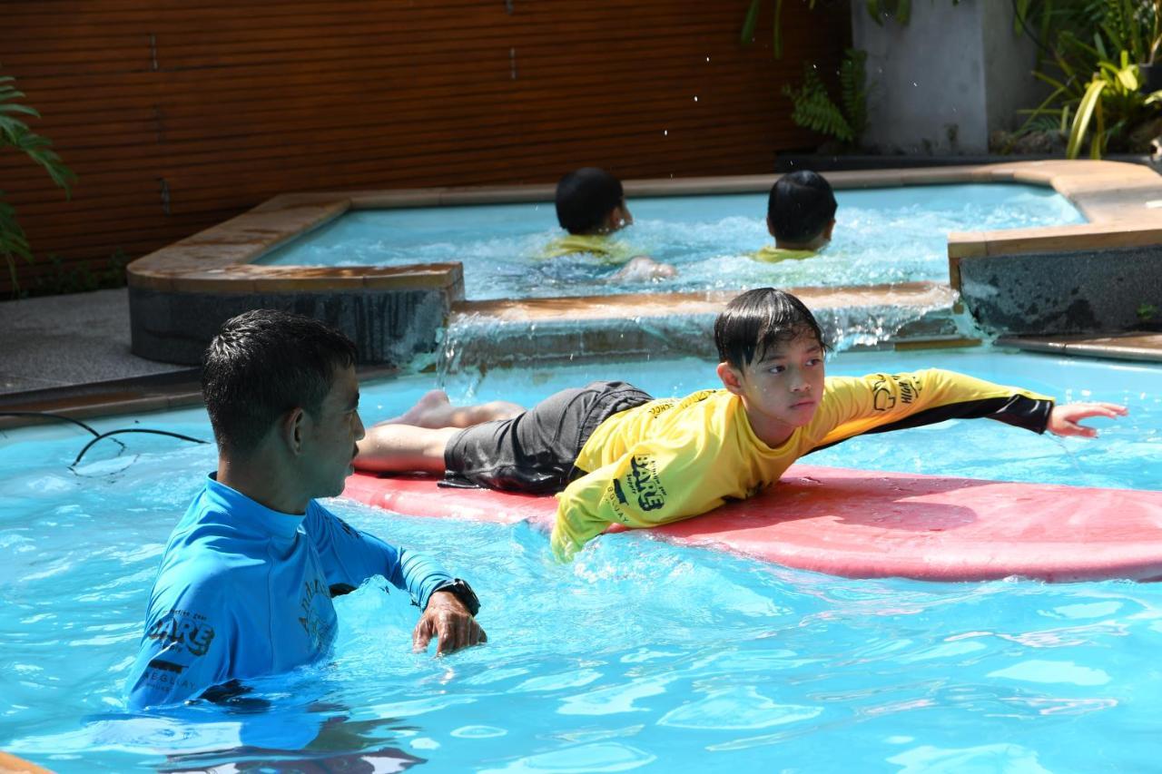 Baan Andaman Sea Surf Hotel Patong Exterior photo
