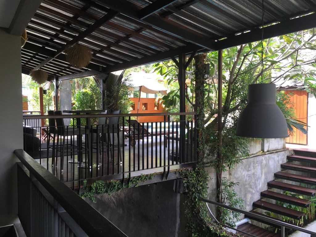 Baan Andaman Sea Surf Hotel Patong Exterior photo